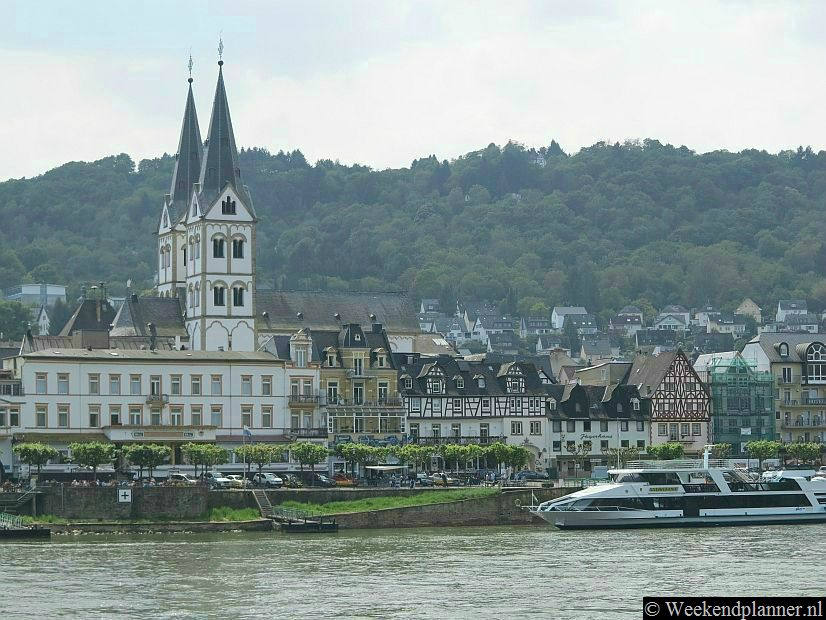 Als u in Boppard bent moet u een boottochtje maken op de Rijn. Er zijn drie rederijen die een opstapplaats hebben voor een boottocht op de Rijn. Met een dagkaart kunt u onderweg bij iedere opstapplaats uitstappen en instappen.Tip: Een boottocht op de Rijn.