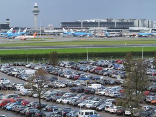 Schiphol parkeren