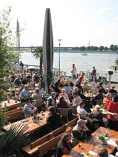 Düsseldorf Rijn
