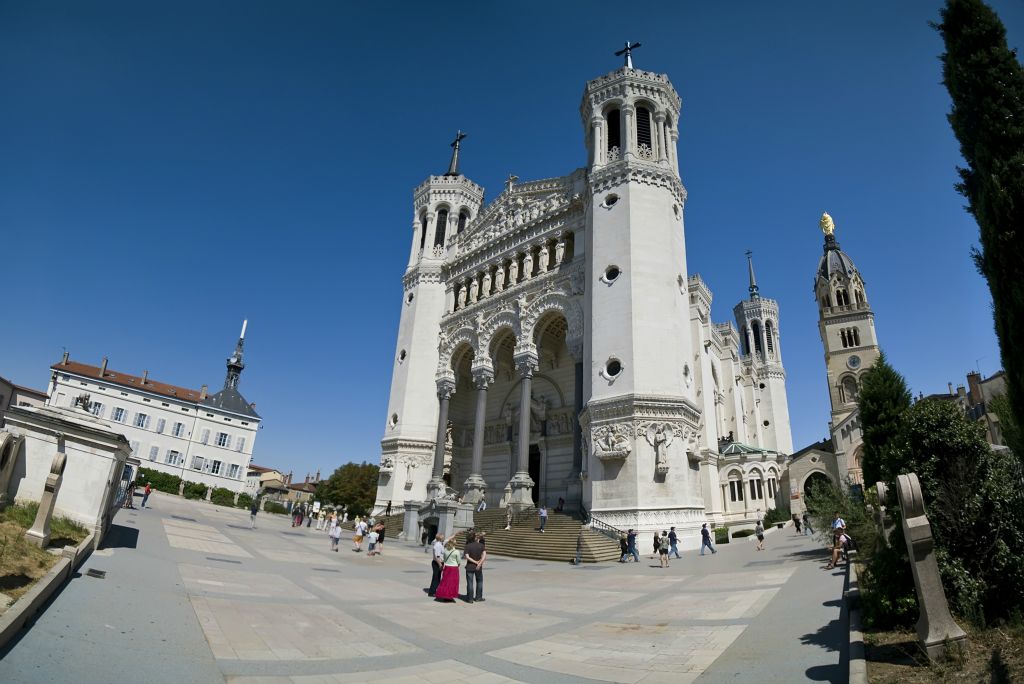 Bron: DreamstimeDe basiliek Notre-Dame de Fourvière in Lyon.